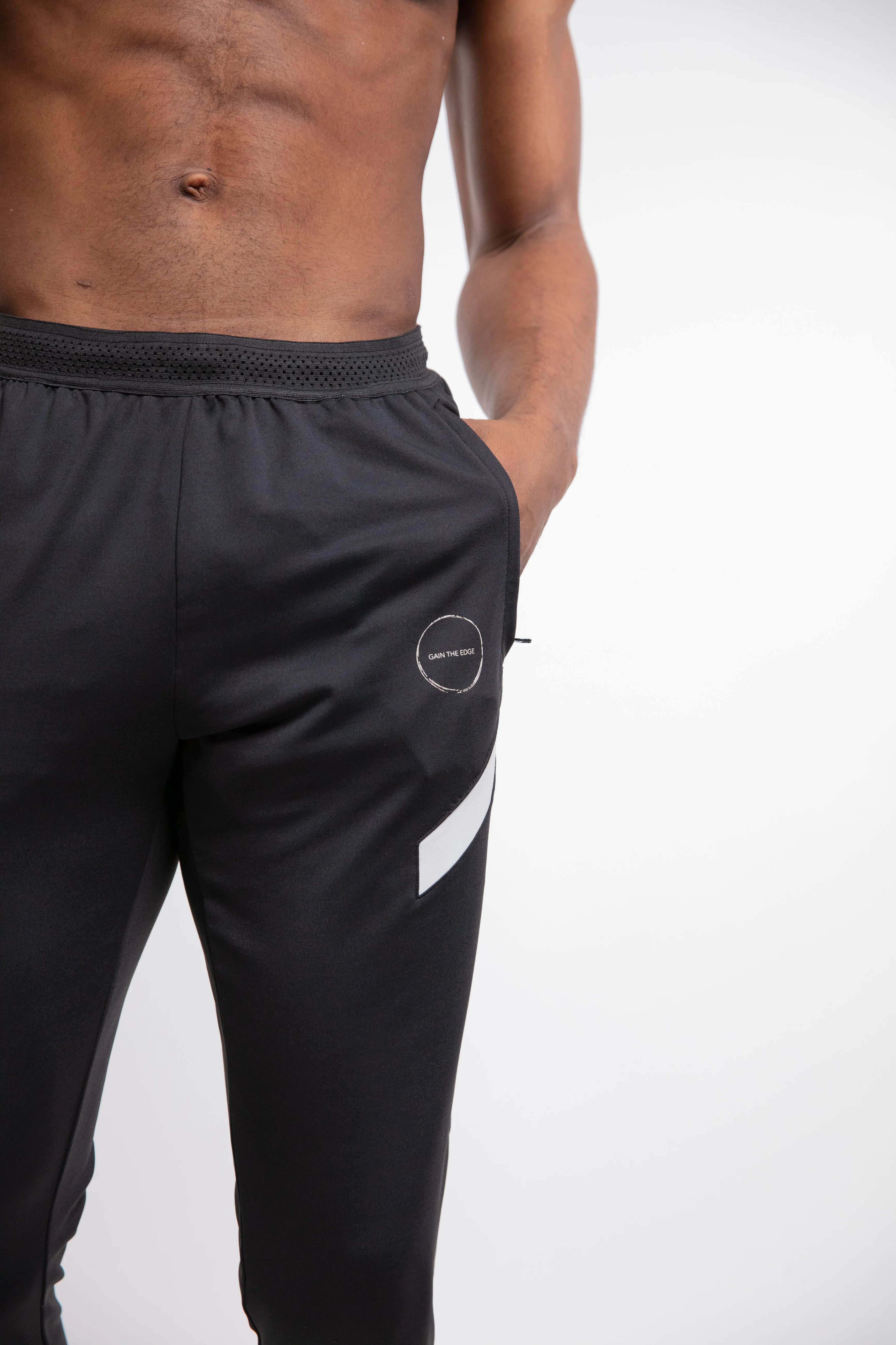 Elite Training Pant In Black & White - Image 5