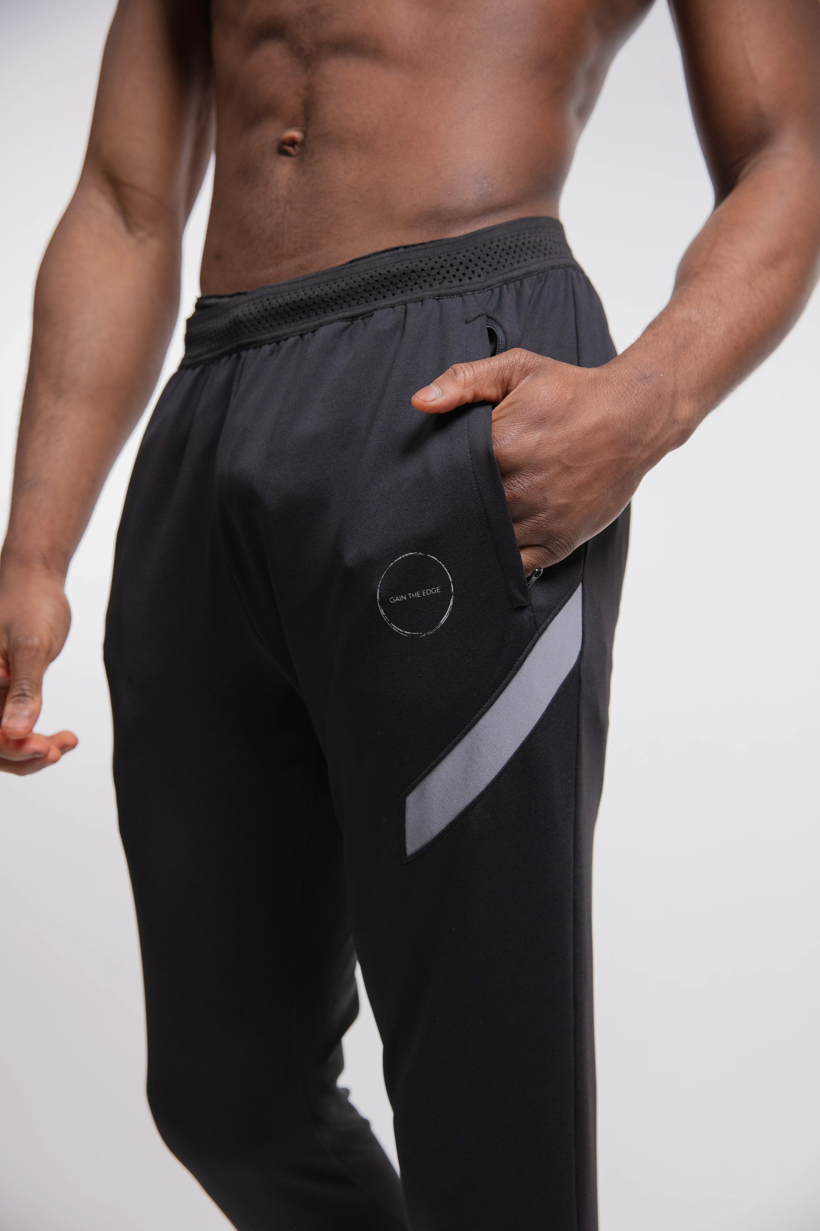 Elite Training Pant In Black & Grey - Image 3